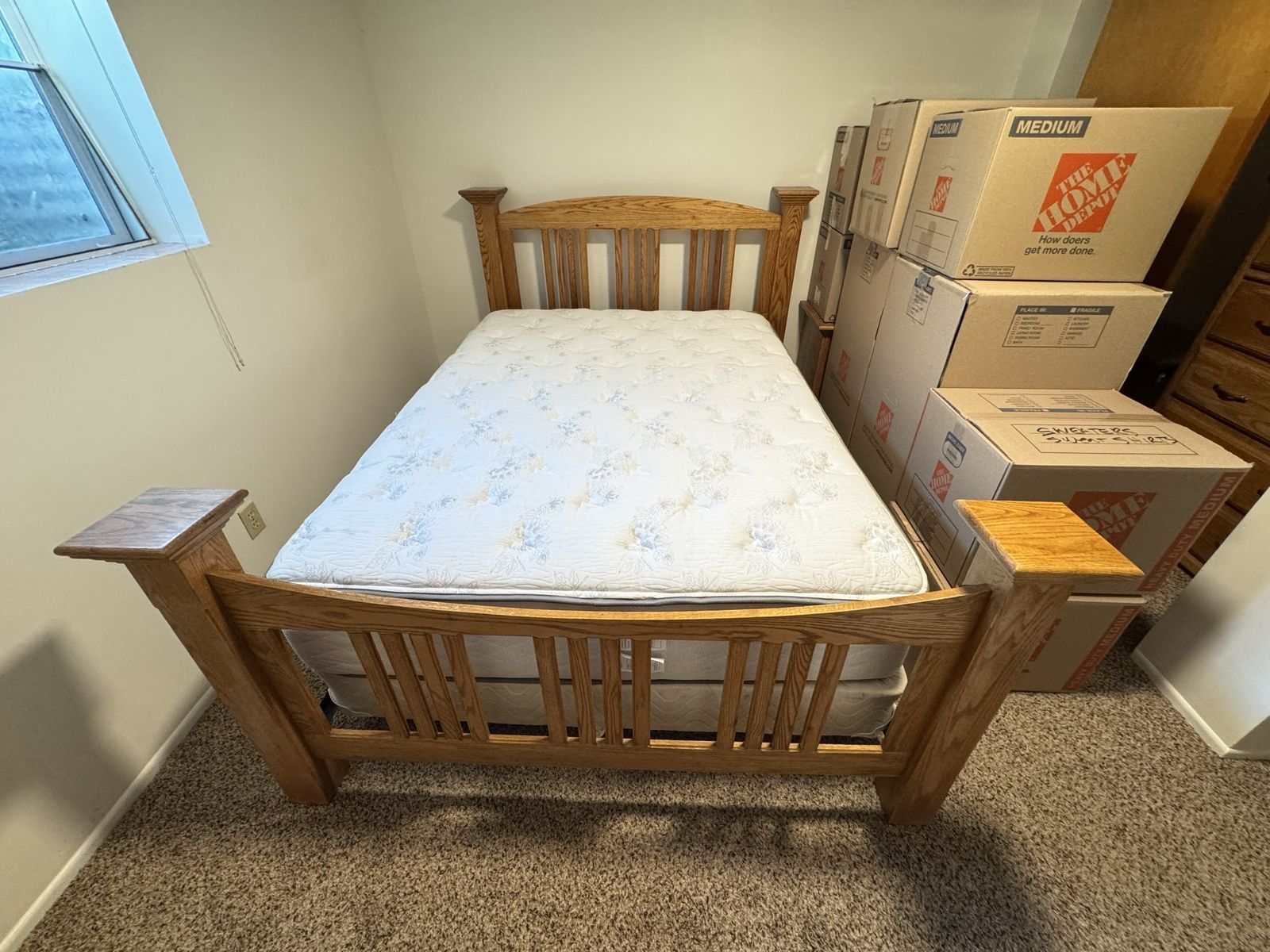 Oak Queen Bedroom Set
