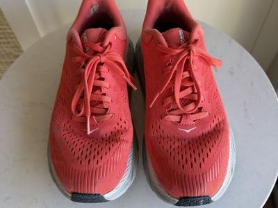 Womens HOKAS size 7 1/2