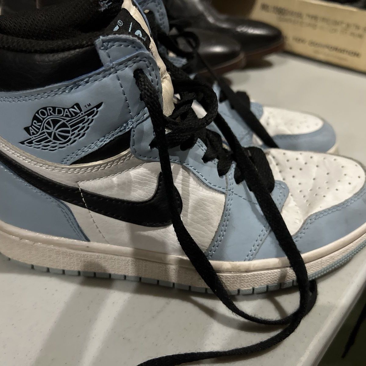 Nike Air Jordan 1 Retro High OG University Blue - Size 6