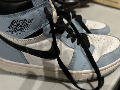 Nike Air Jordan 1 Retro High OG University Blue - Size 6