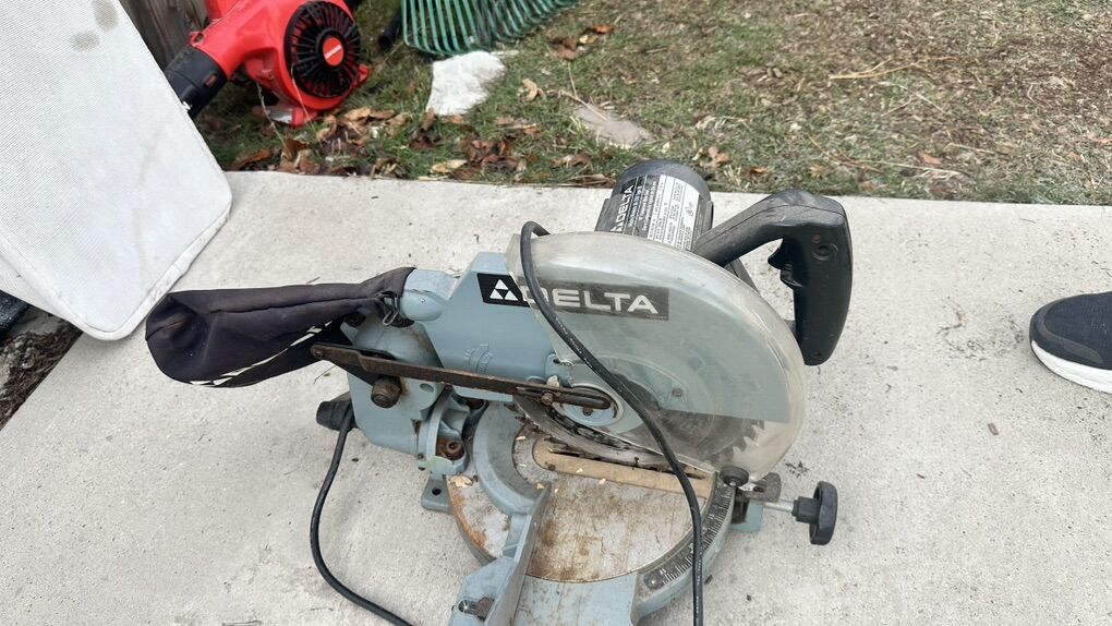 Delta 10 Inch Miter  Saw