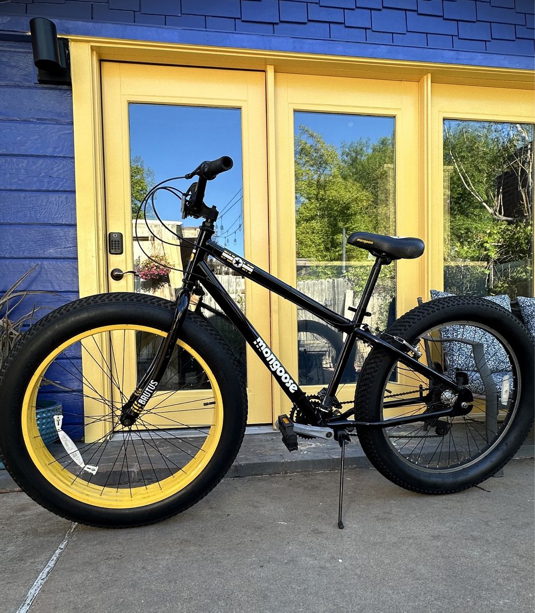 Mongoose Brutus 26" Fat Tire Bike