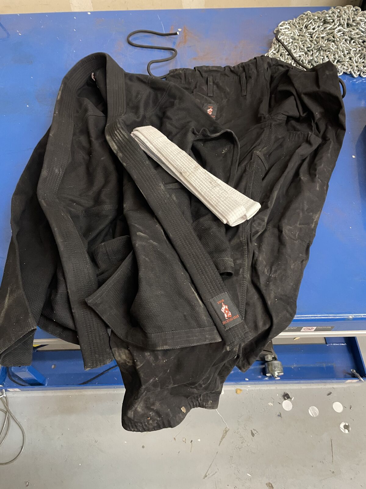 Jiu Jitsu Gi Size A3