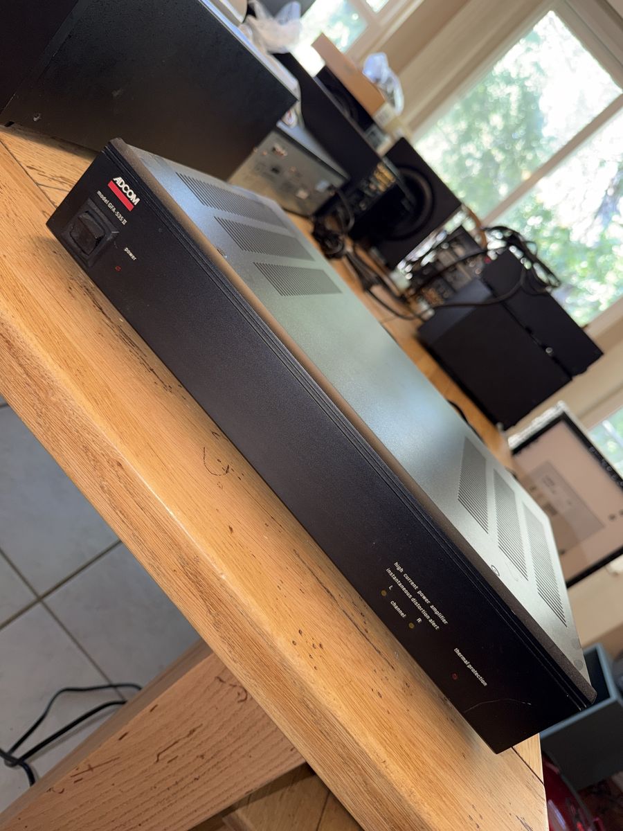 Adcom GFA 535 II