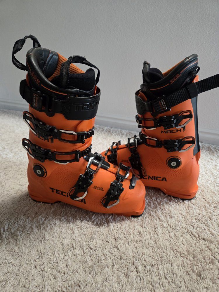 Tecnica Mach1, 130,  HV Orange/Black - Size 26/26.5