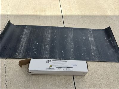 Hydro Farms commercial heat mat 61” x 21”