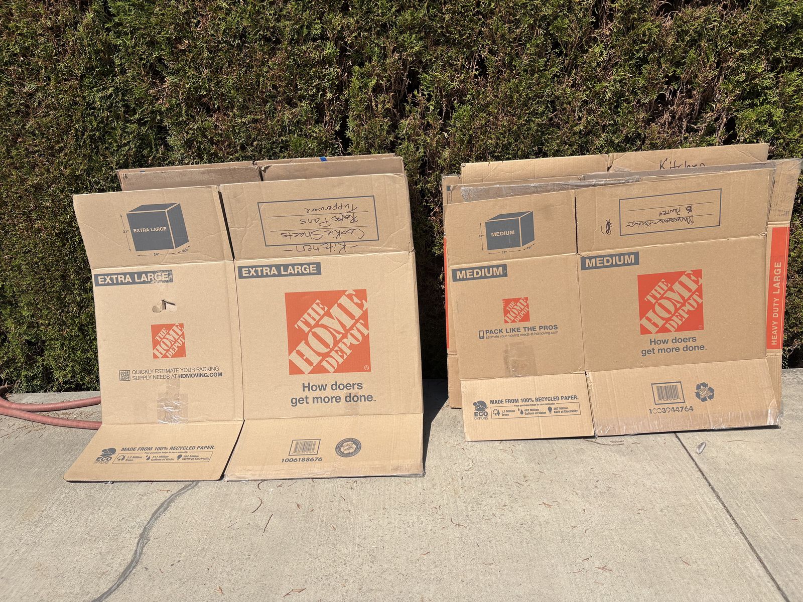 Moving boxes from Home Depot, Lowes, various med to extra large sizes, 8 total