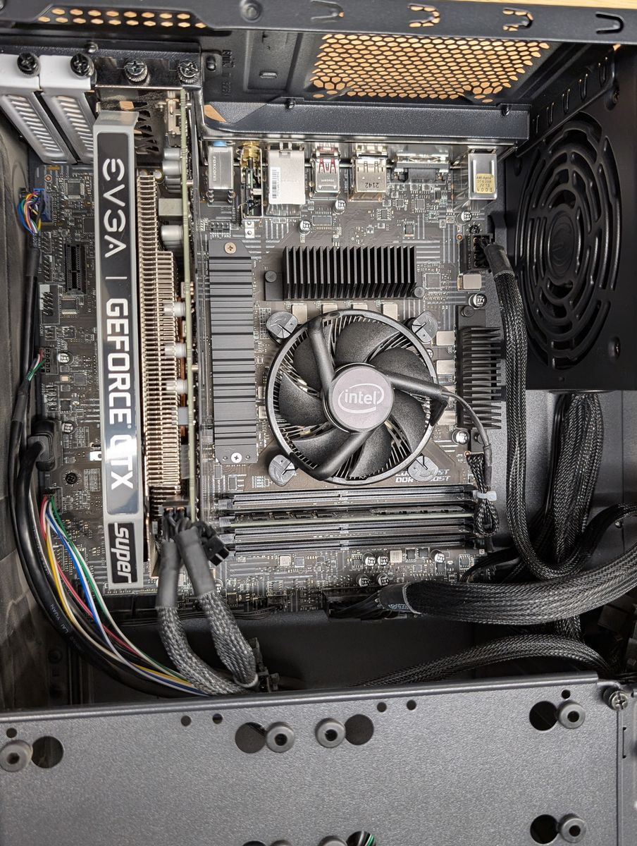 Budget Gaming PC / Office Desktop (Intel i5, GTX 1650 Super, 16GB RAM, Wi-Fi)