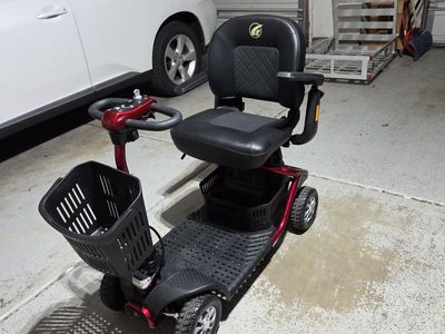 Heavy Duty 4-Wheel Mobility Scooter