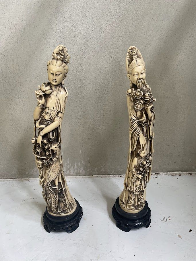 Vintage Mid-Century Italian Avoriolina Asian Figurines
