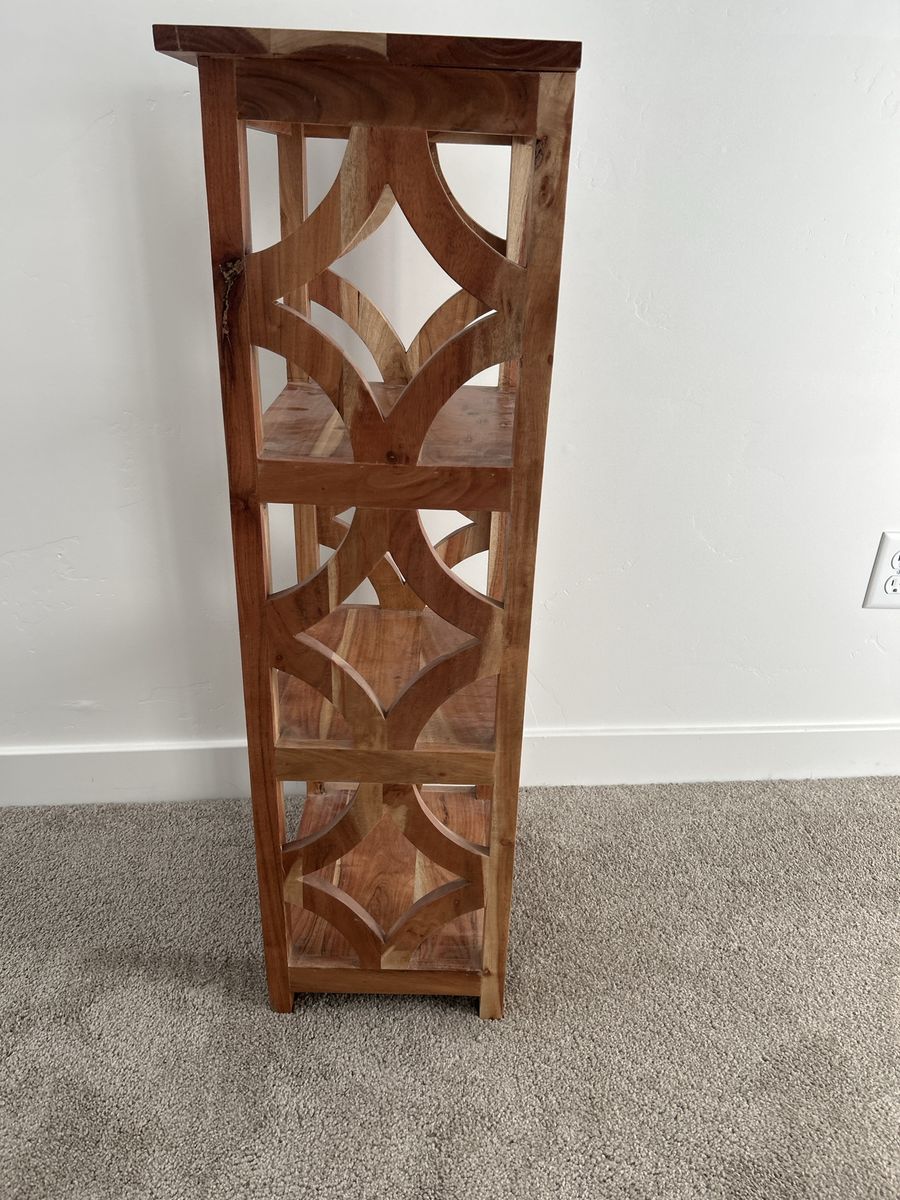 Main image 2