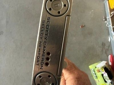 Scotty Cameron Select Newport Putter - Right Handed Golf Club