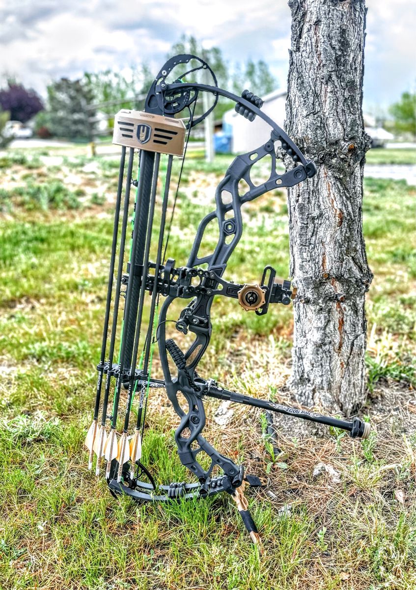 Hoyt Carbon Defiant Turbo