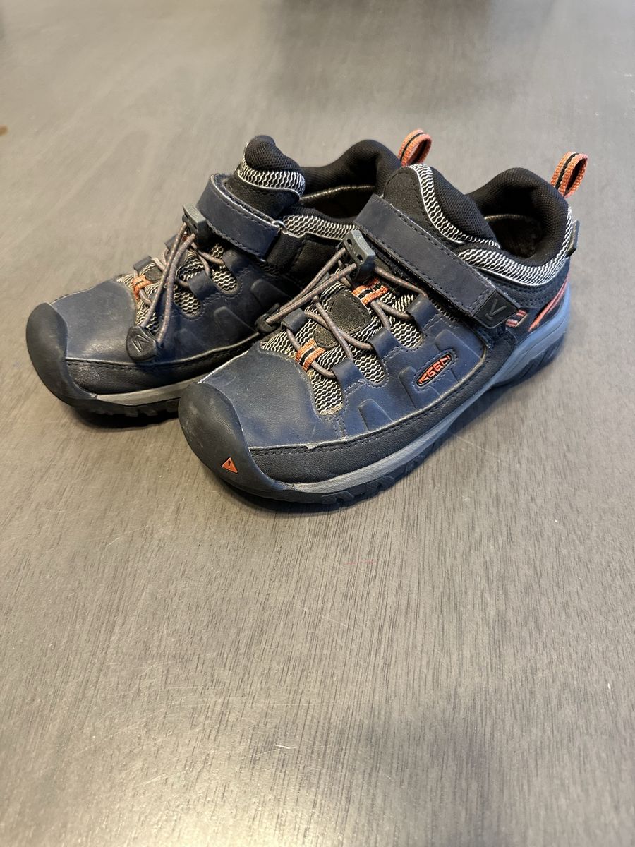 Keen Size 13 Youth Kids Hiking Shoes