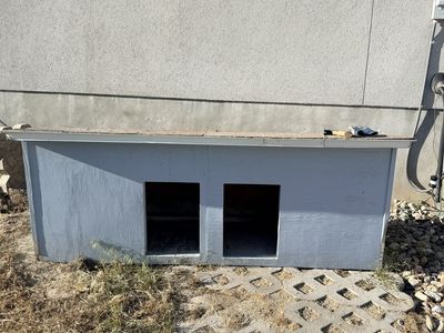 Free dog house