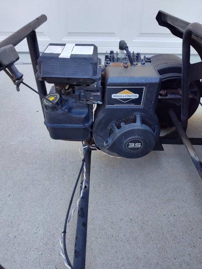 Main image 7