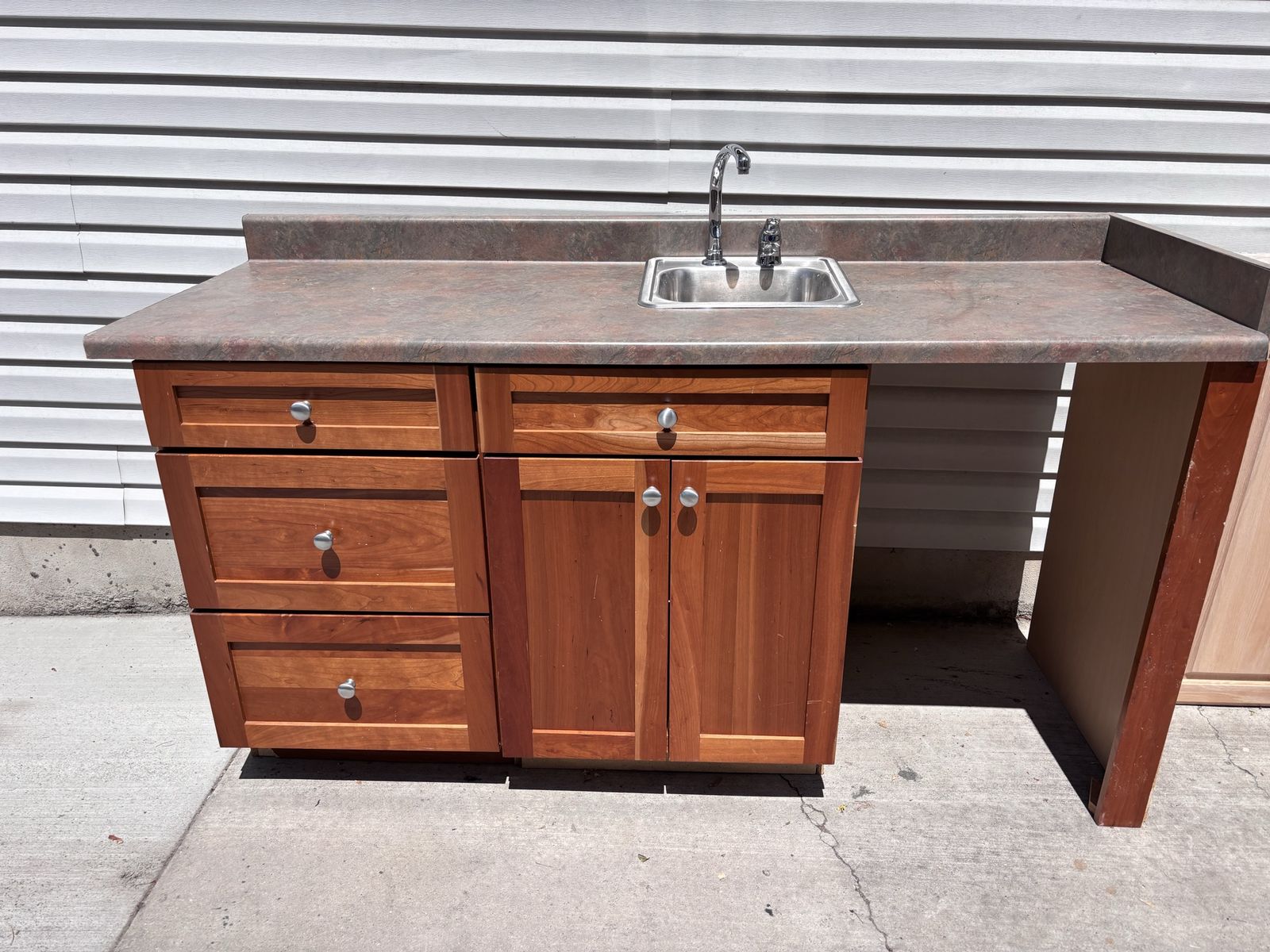 Kitchen cabinets/formica top for kitchenette