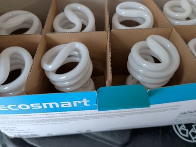 satco bulbs. 13w . yellow light