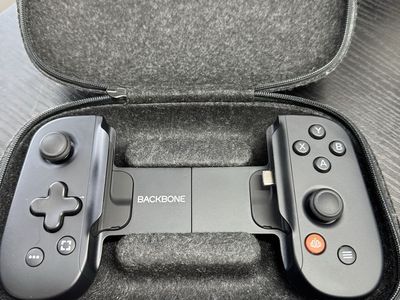 Backbone One Type C with carrying case.