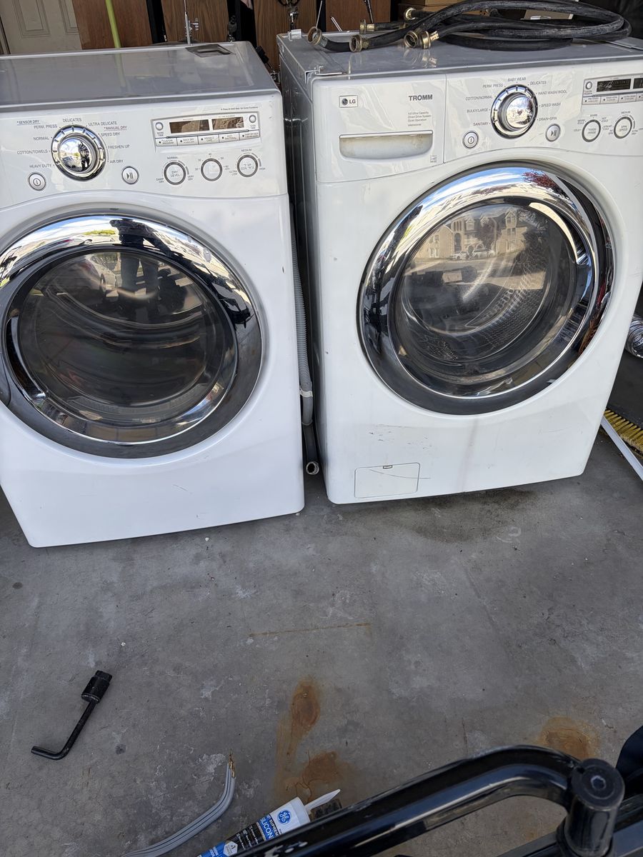 Washer And Dryer Pair