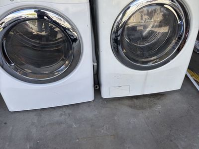 Washer And Dryer Pair
