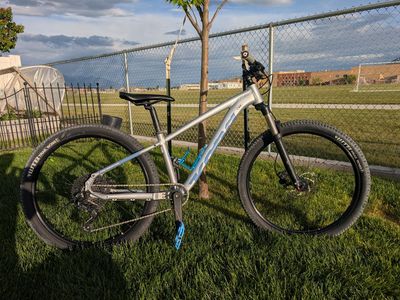 Kona Fire Mountain X-Small 26” – Great Beginner Mountain Bike