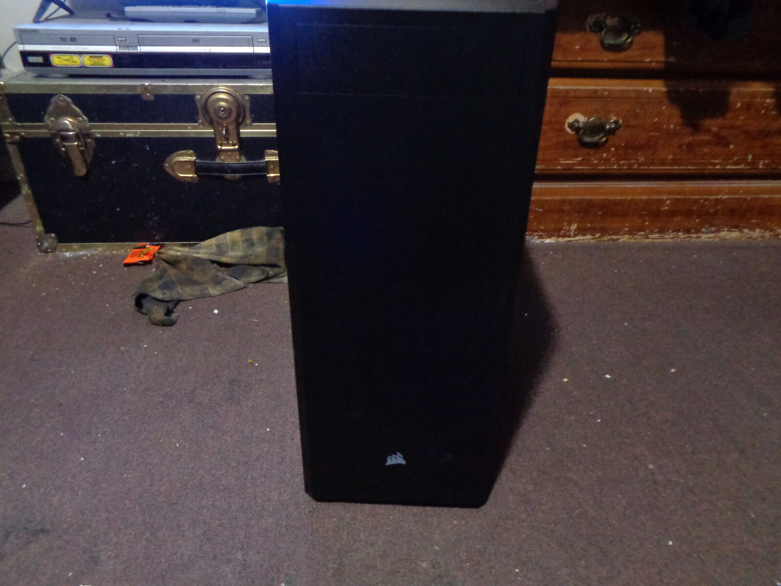 Computer Case, a lightly used Corsair 110Q, like new.