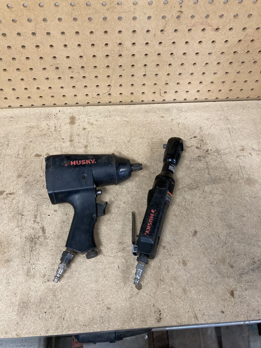 Husky air impact and ratchet