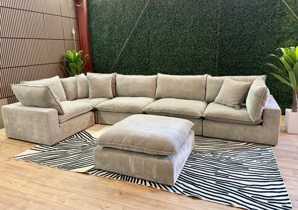 ️ ️ AIDEN & IVY 6-PIECE MODULAR SECTIONAL – TAUPE – BRAND NEW ️ ️