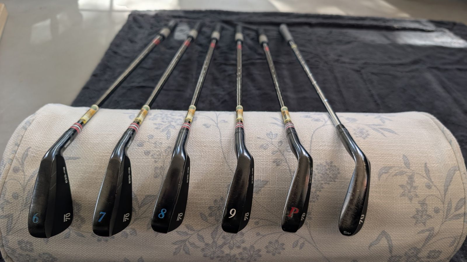 Sub 70 639MB Black Irons, 6-PW + 50 degree Wedge