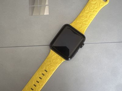 Series 2 Apple Watch 42 mm