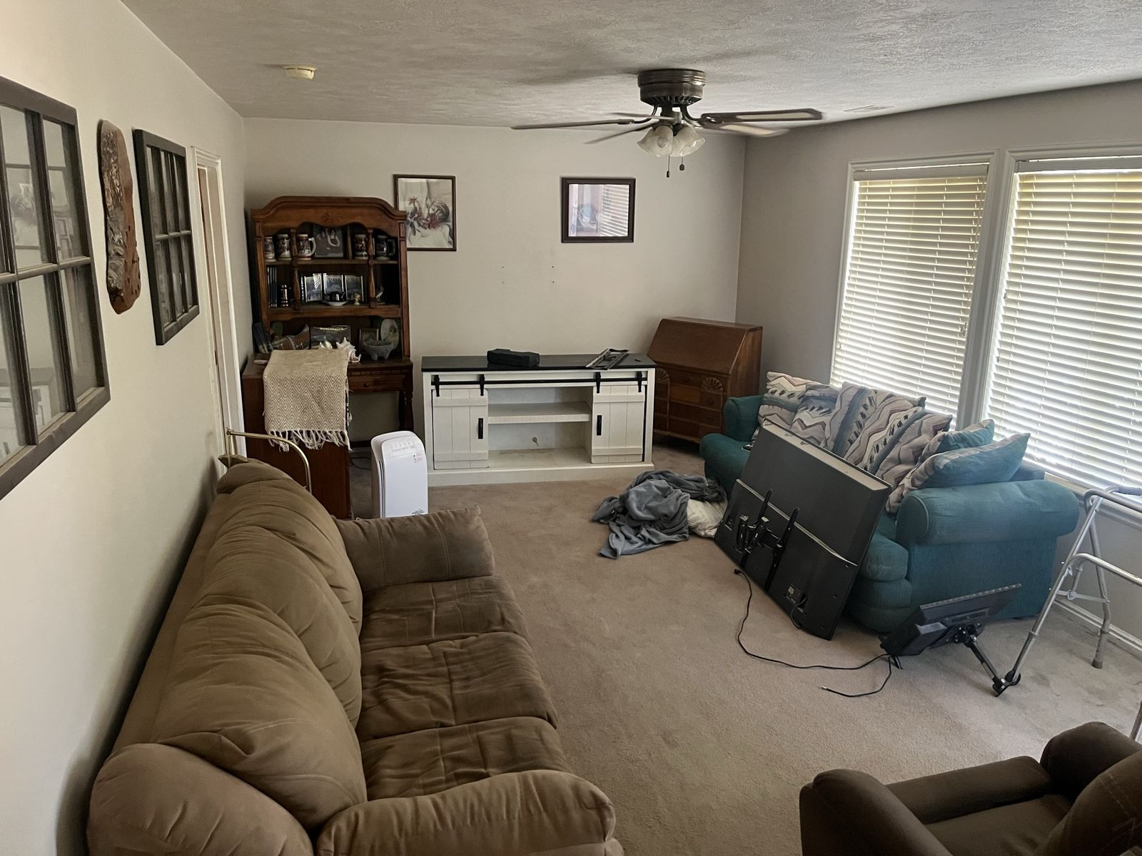 Main image 4