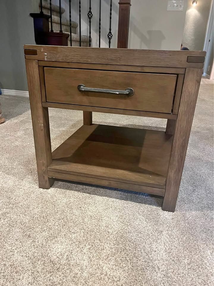 2 Beautiful Rustic Wood End Table / Nightstand