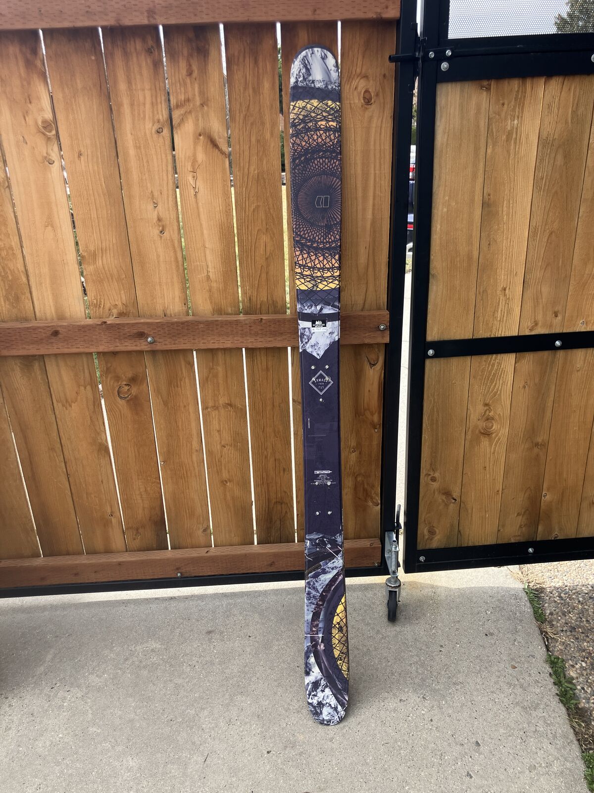Armada TST skis