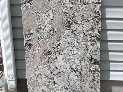 Beautiful piece of granite 25.5 x 45.5