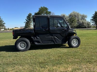 2025 Can-Am Defender HD 10 Lonestar edition