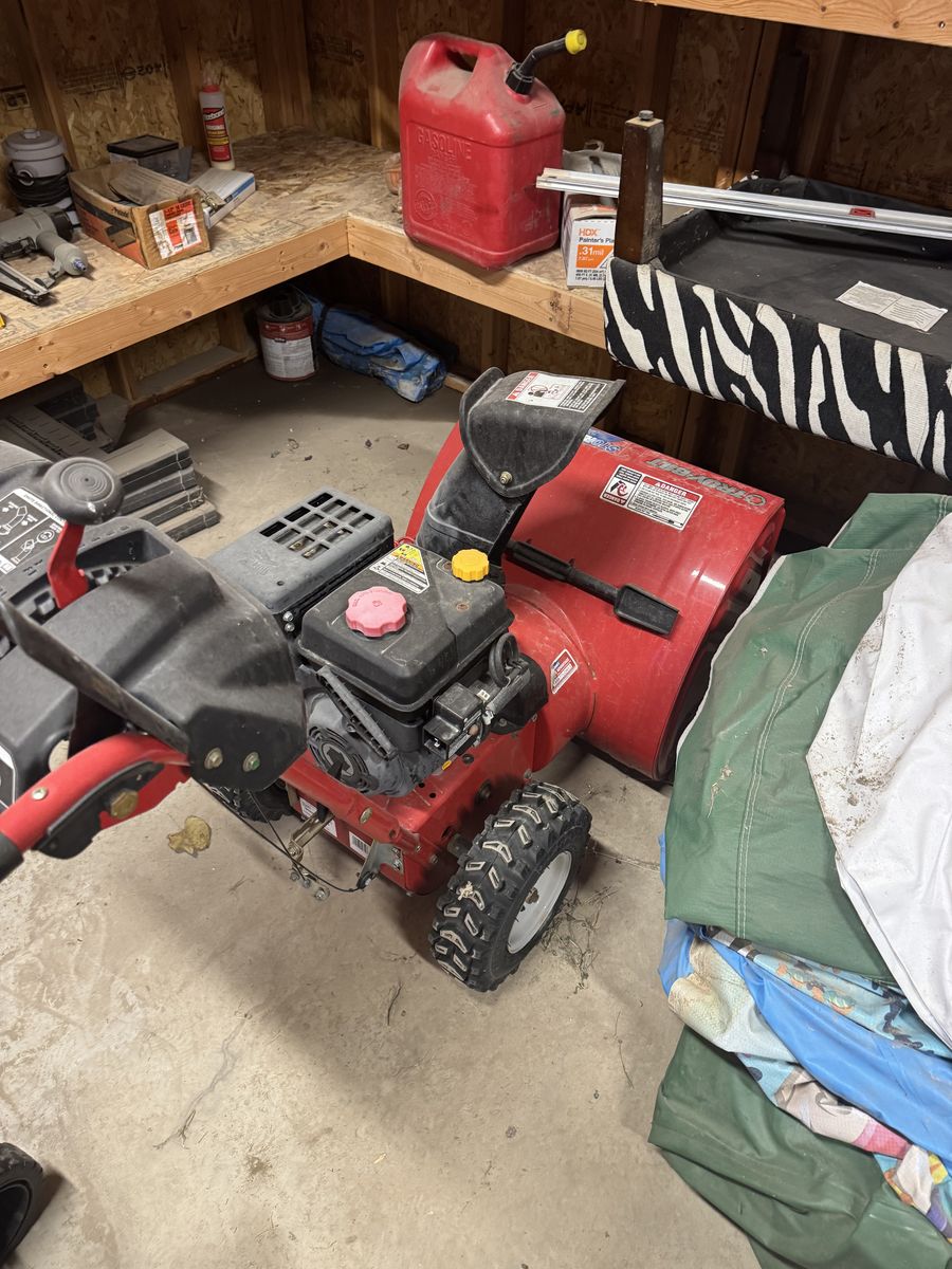 Troy Bilt 24 Inch Snowblower