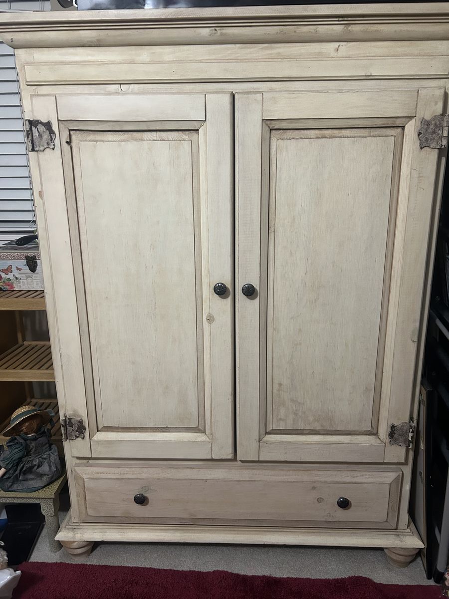 Real Wood French Style TV Armoire