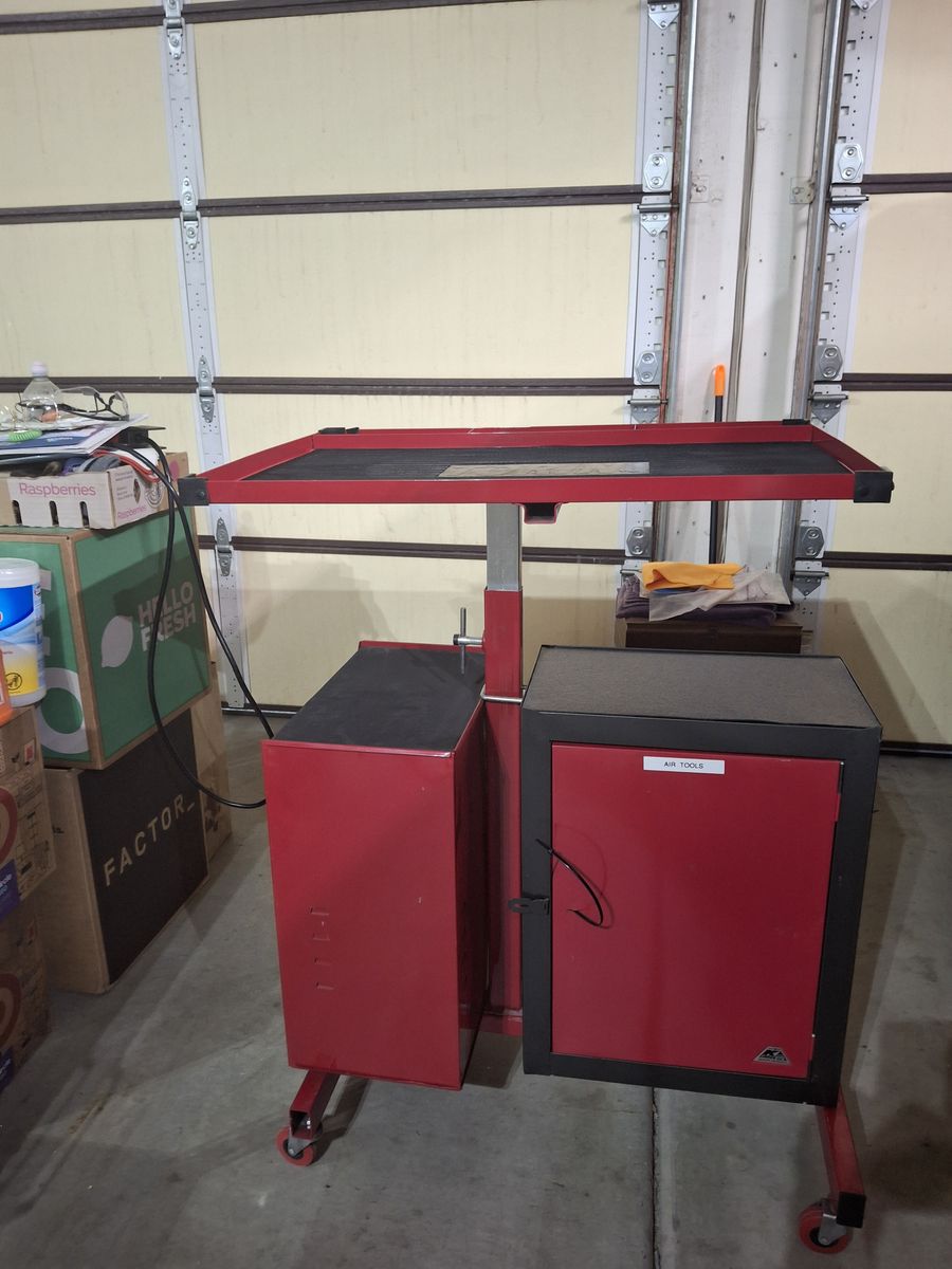 Mobile Work Stand By Torin