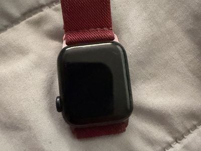 Apple Watch (2 different ones)