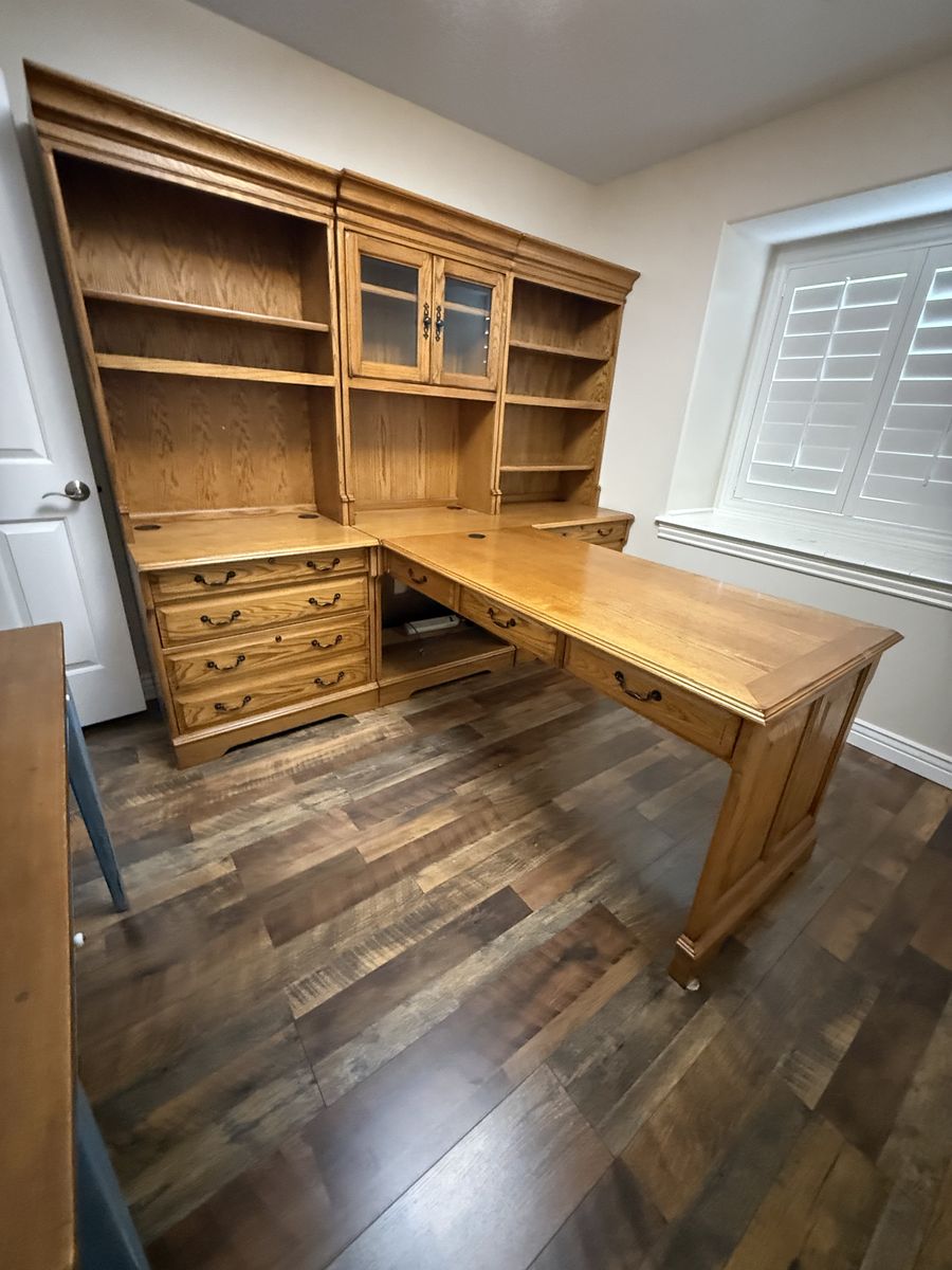 Main image 4