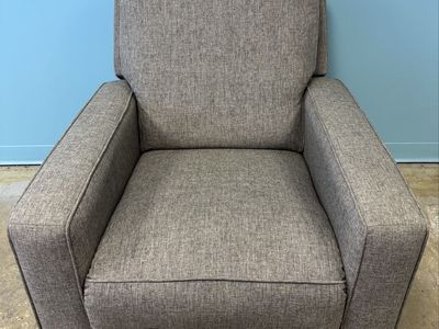 Nice Reclining chair