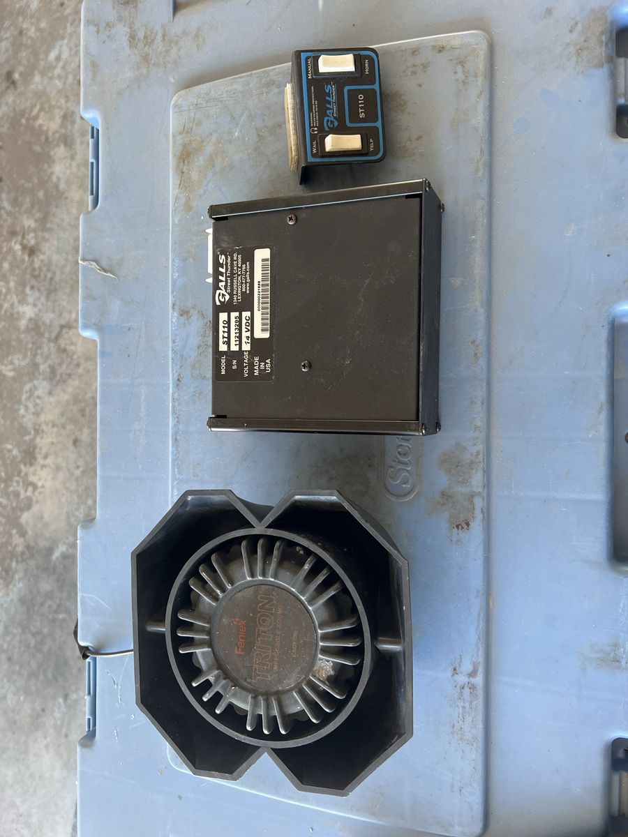 Main image 4