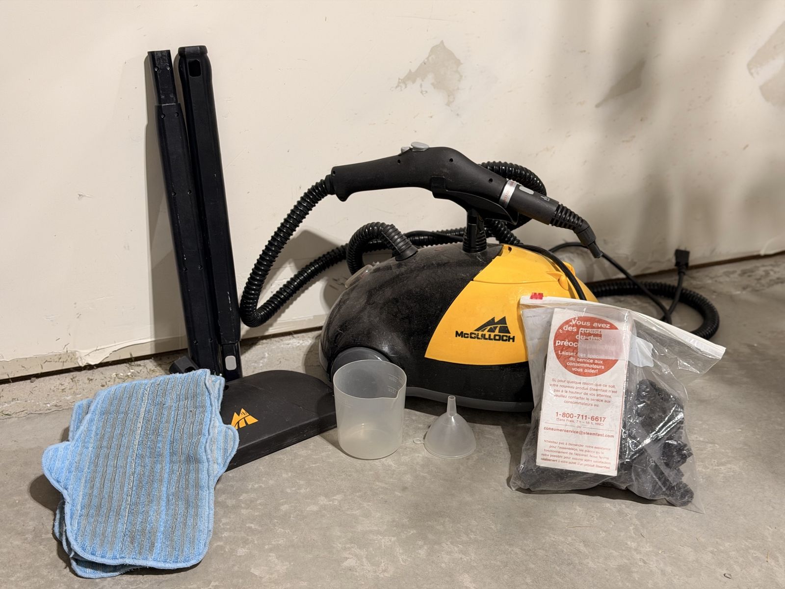 McCulloch MC1275 Heavy-Duty Steam Cleaner - Includes lots of Accessories