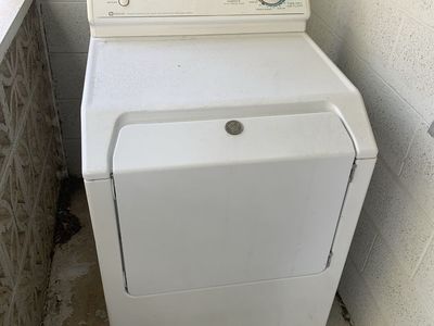 Gas Dryer for Sale!