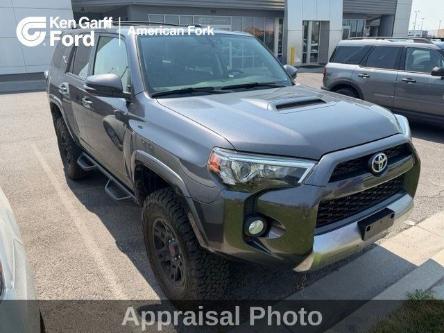 2019 Toyota 4Runner TRD Off-Road Premium