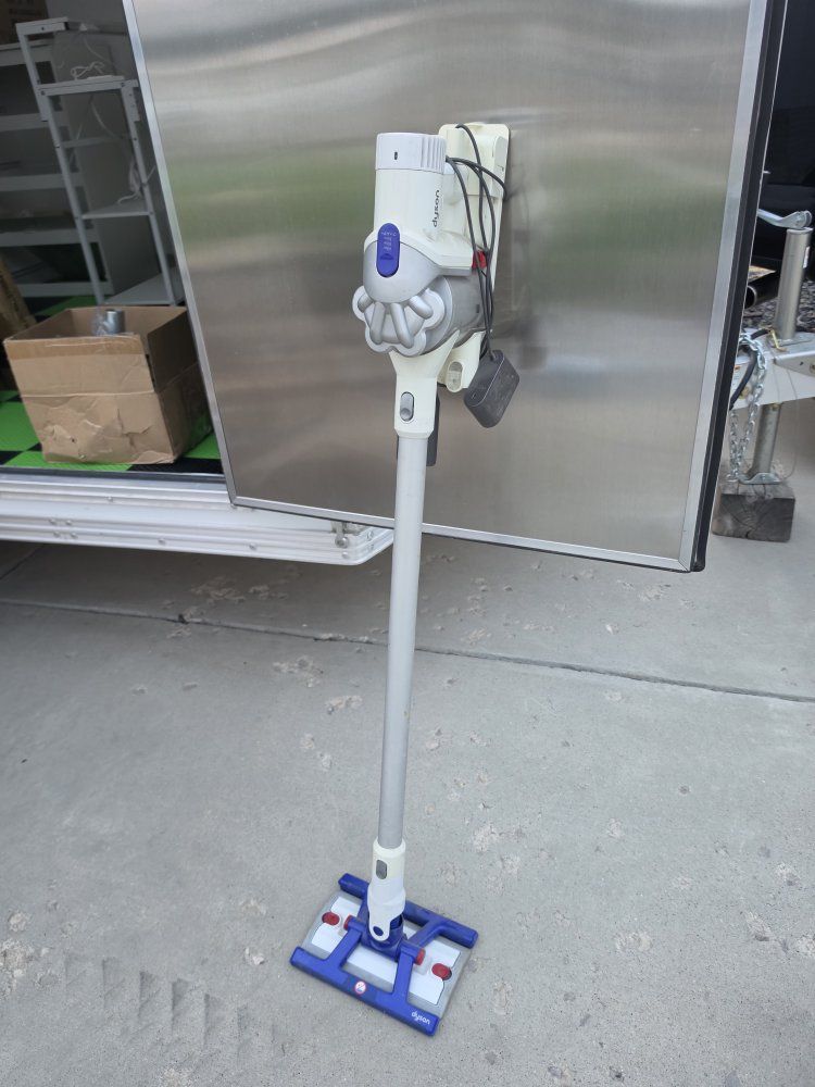 Dyson Cordless Stick Vacuum Cleaner with Charging Dock & Charger