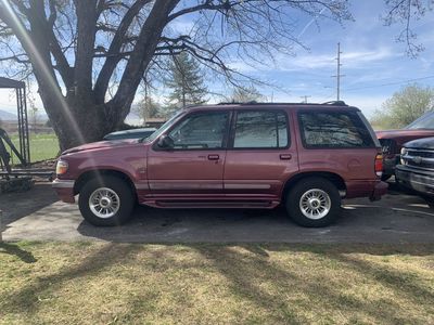 1996 Ford Explorer PART OUT