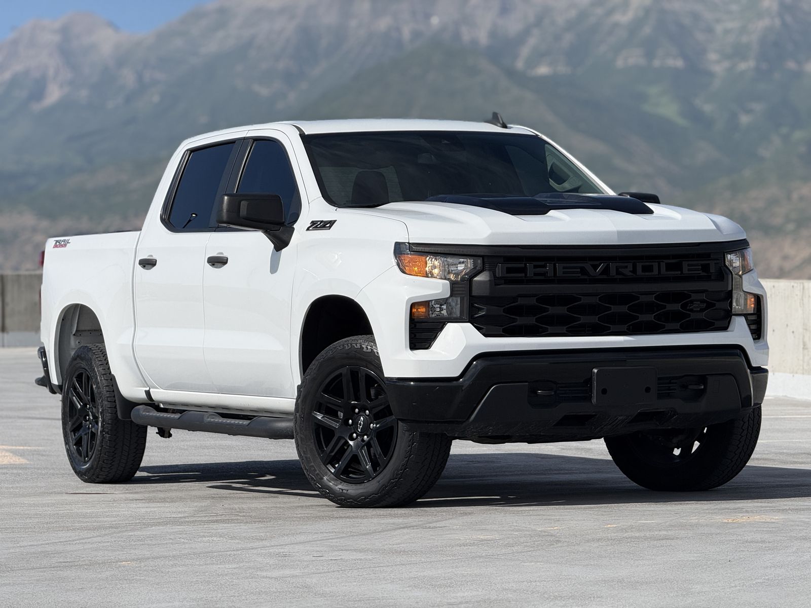 2024 Chevrolet Silverado 1500 Custom Trail Boss
