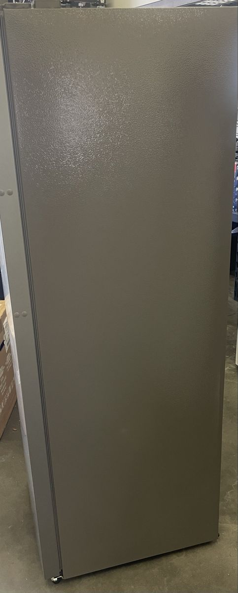 Main image 6